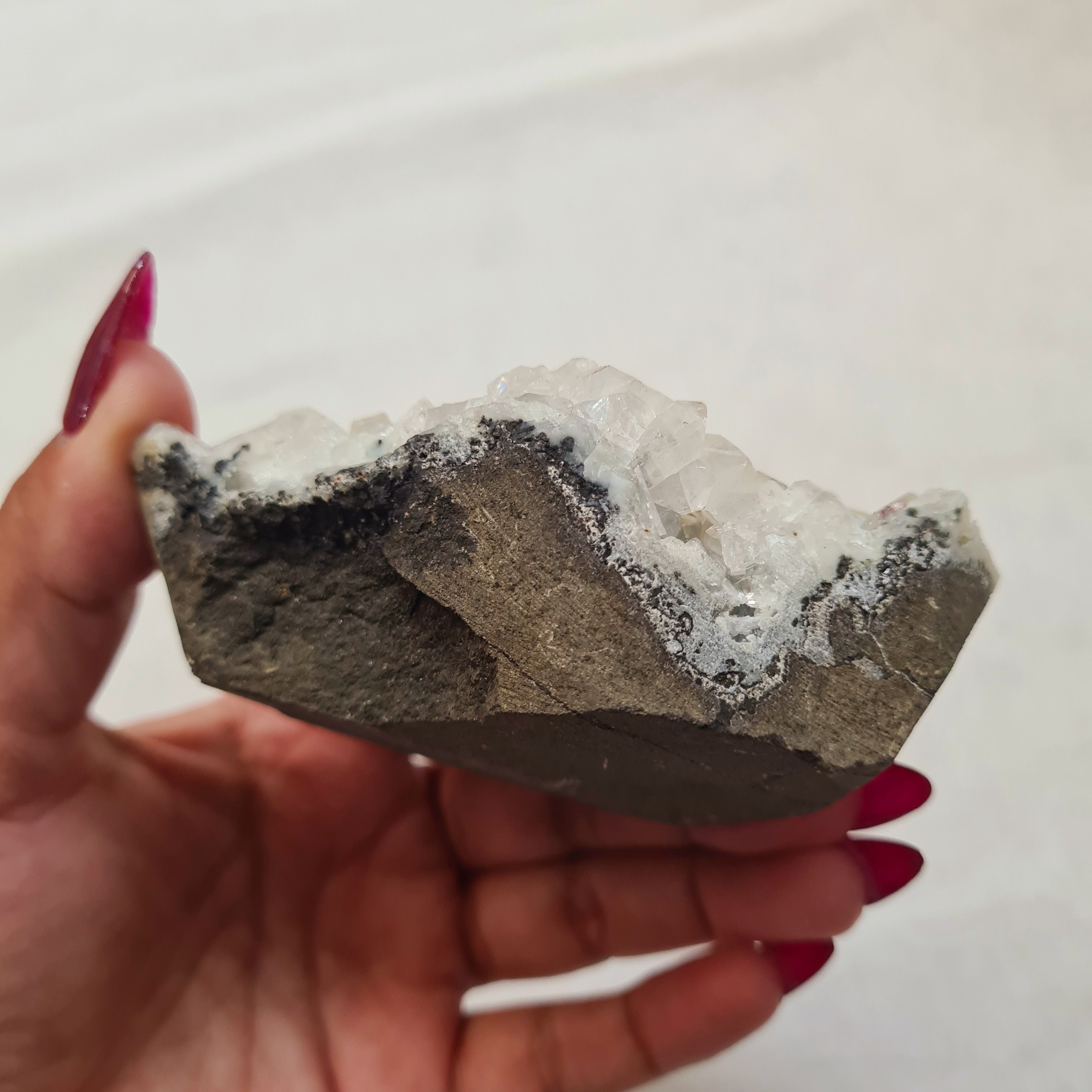 Apophyllite | 8 cm