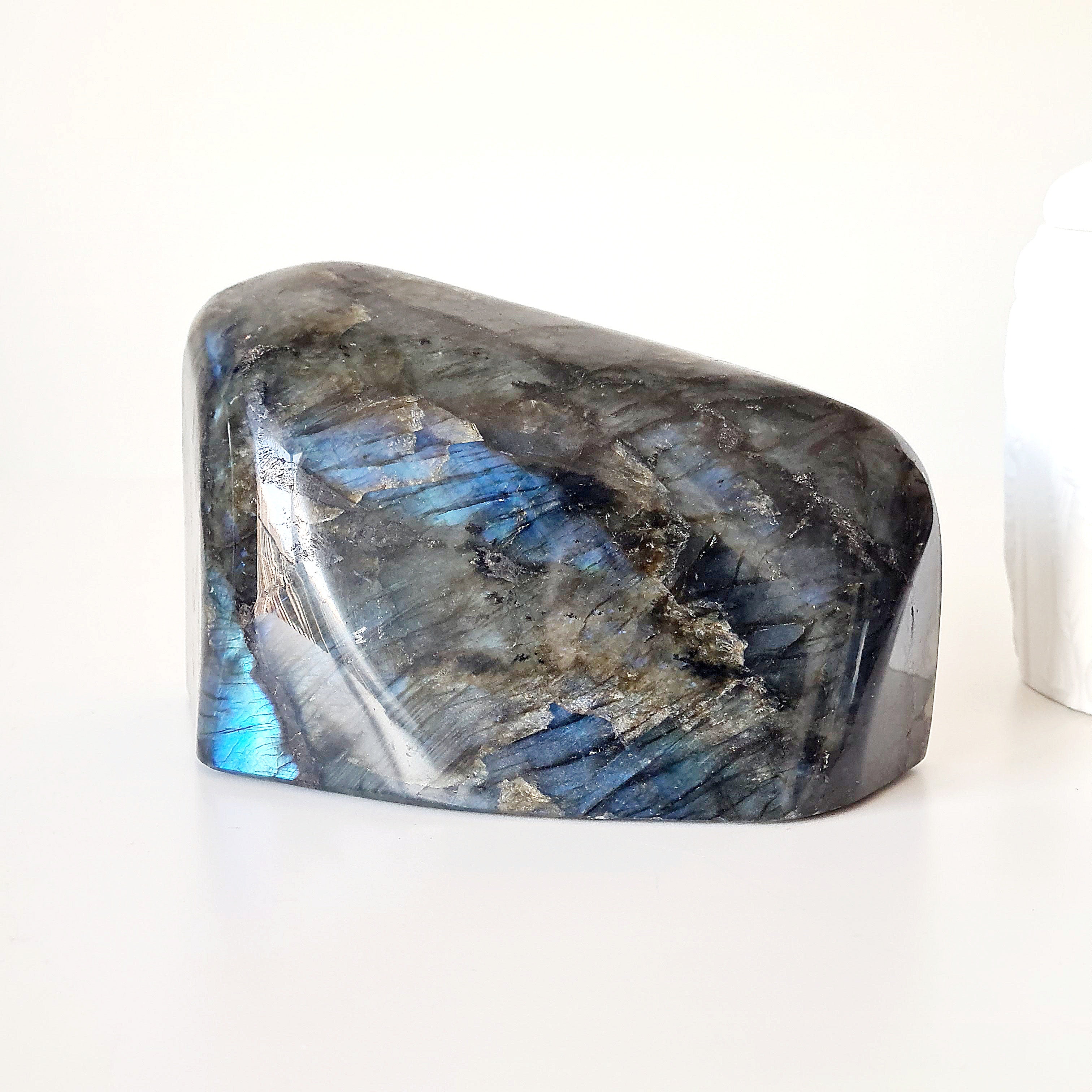 Labradorite | B | 1.3 kg