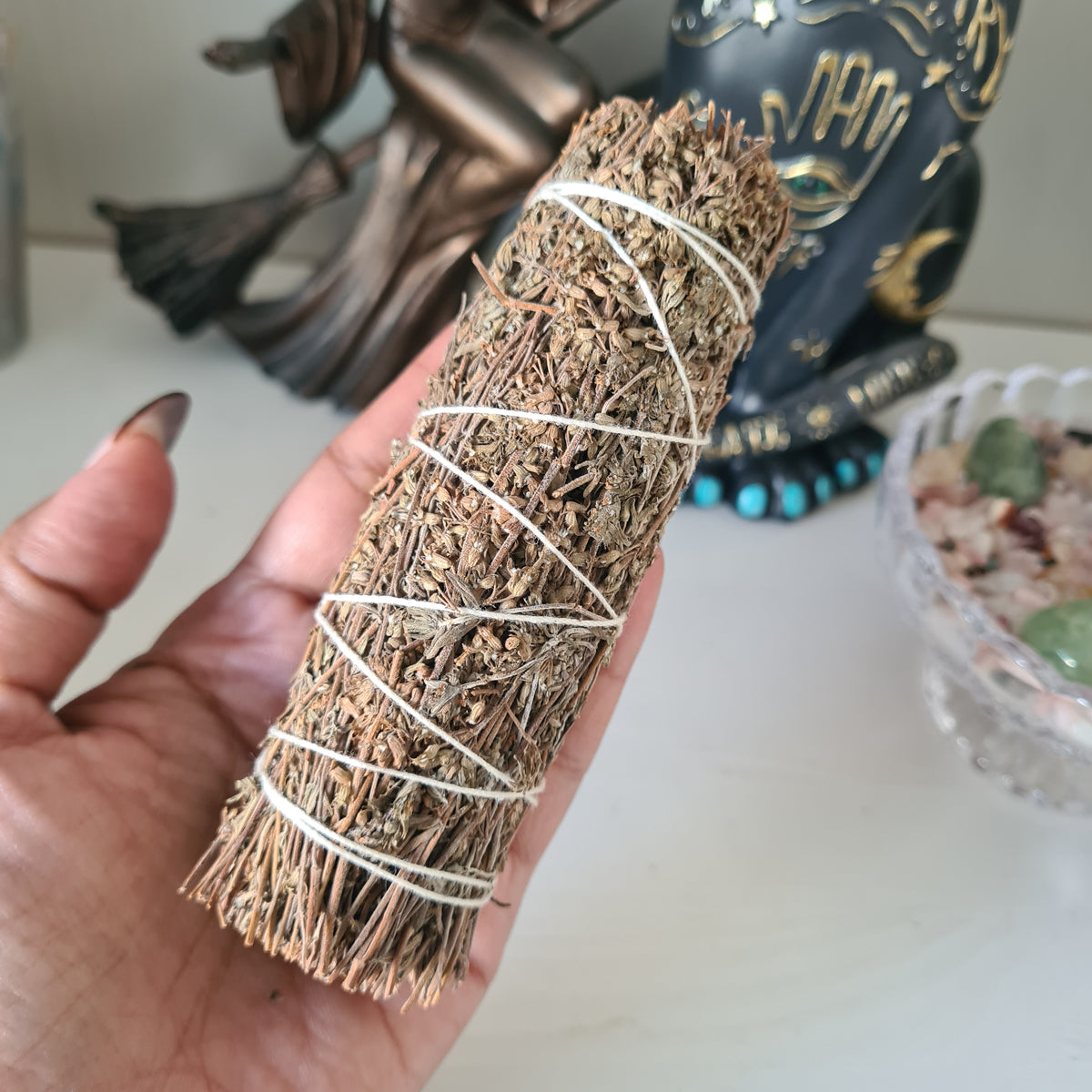 🌿 Thyme Smudge Stick – Cleansing & Courageous Intentions