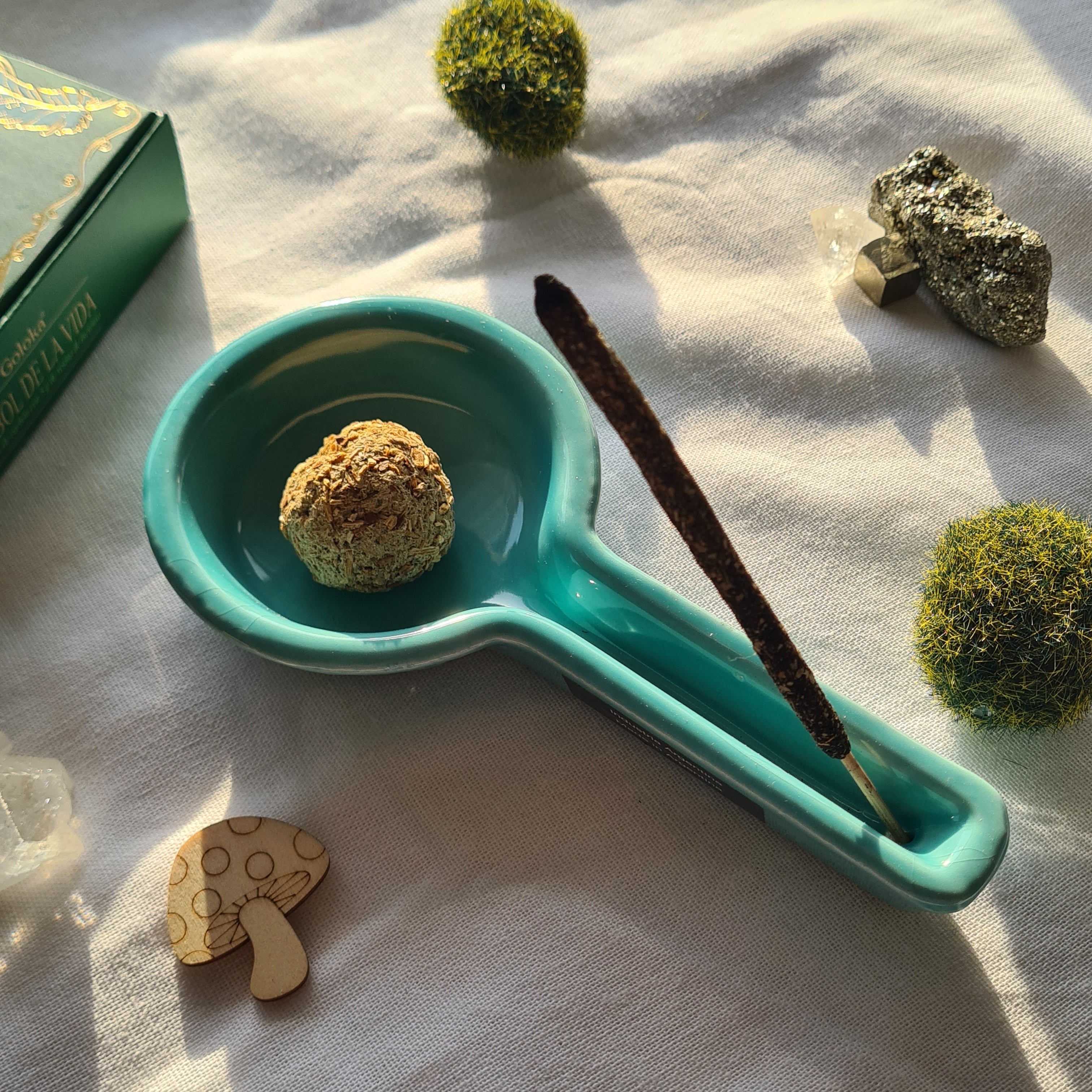 Sacred Flame | Turquoise Ceramic Burner