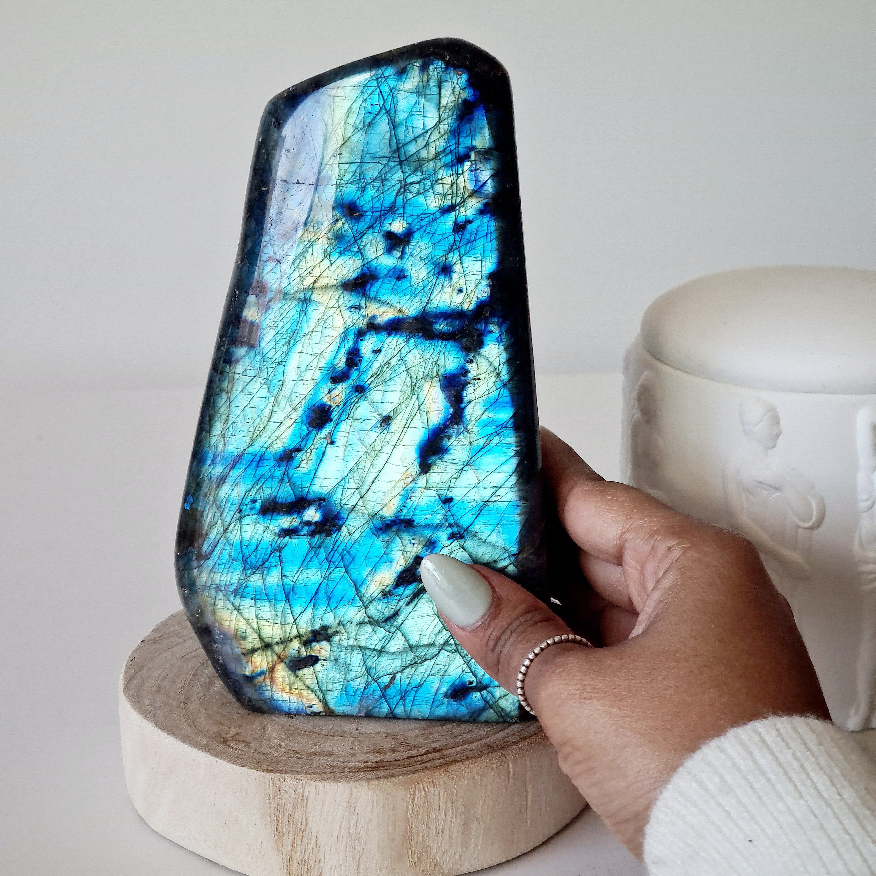 Labradorite | A | 1.2 kg