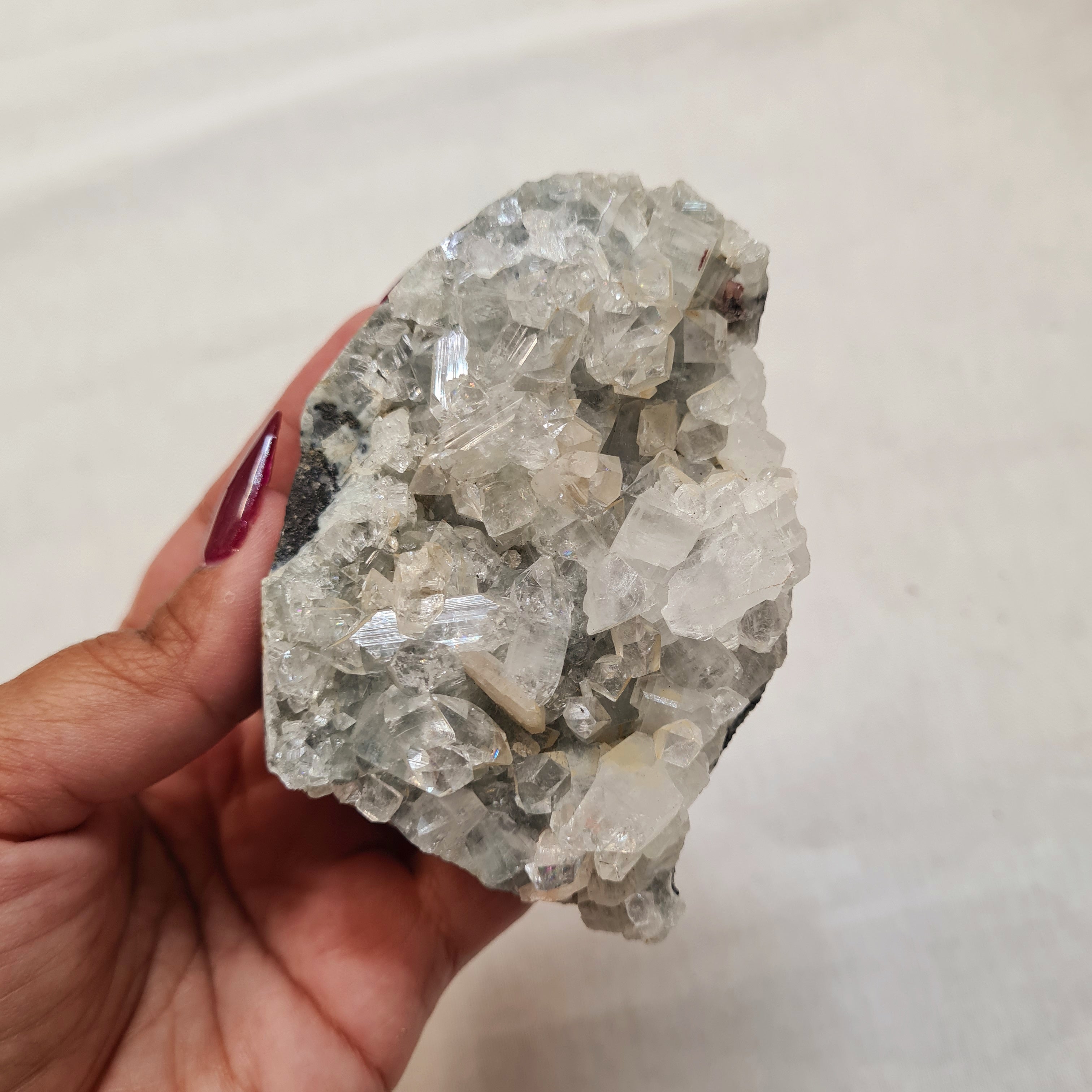 Apophyllite | 8 cm