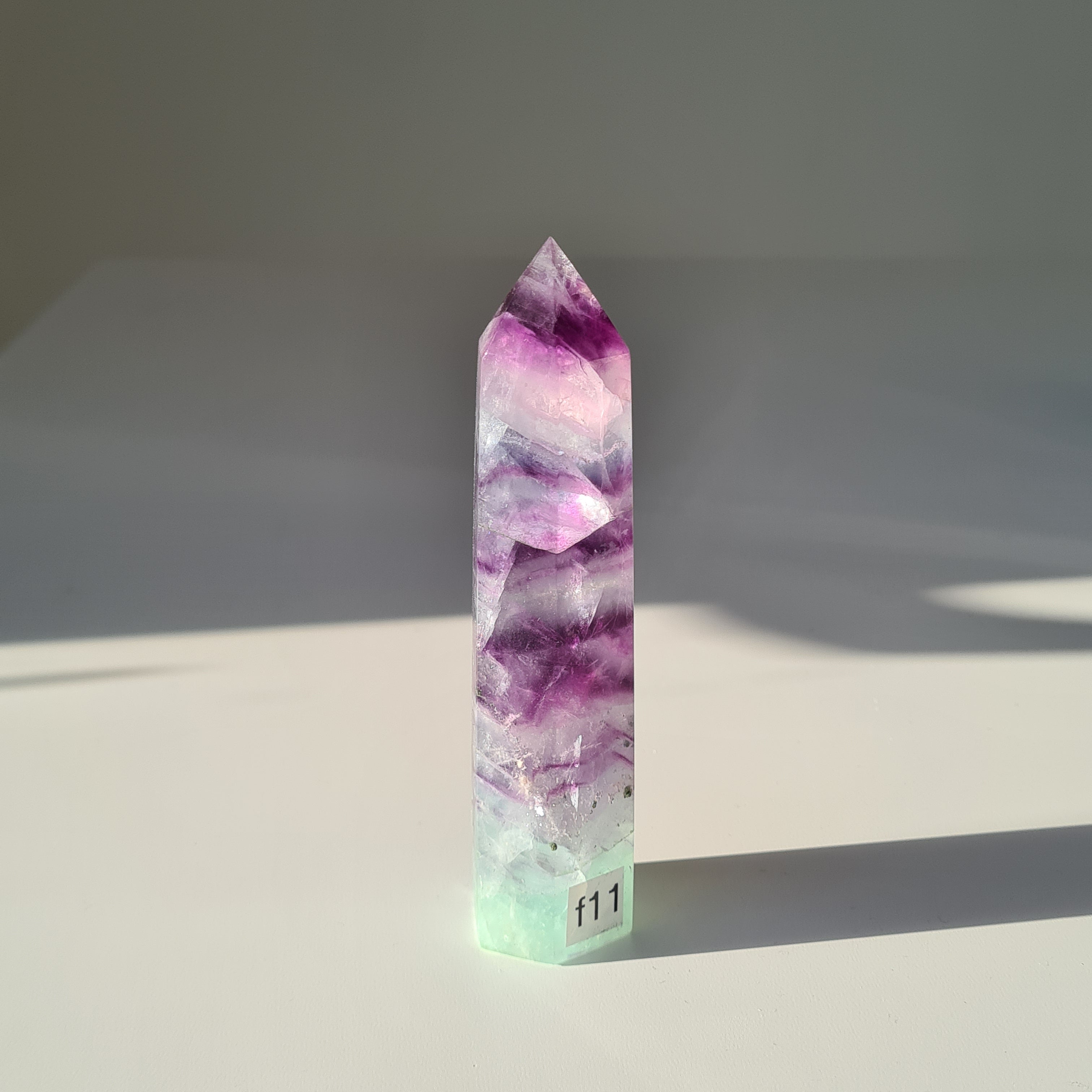 Dreamland Fluorite | f11 | 197 g | 12.2 cm tall | Spinny bottom