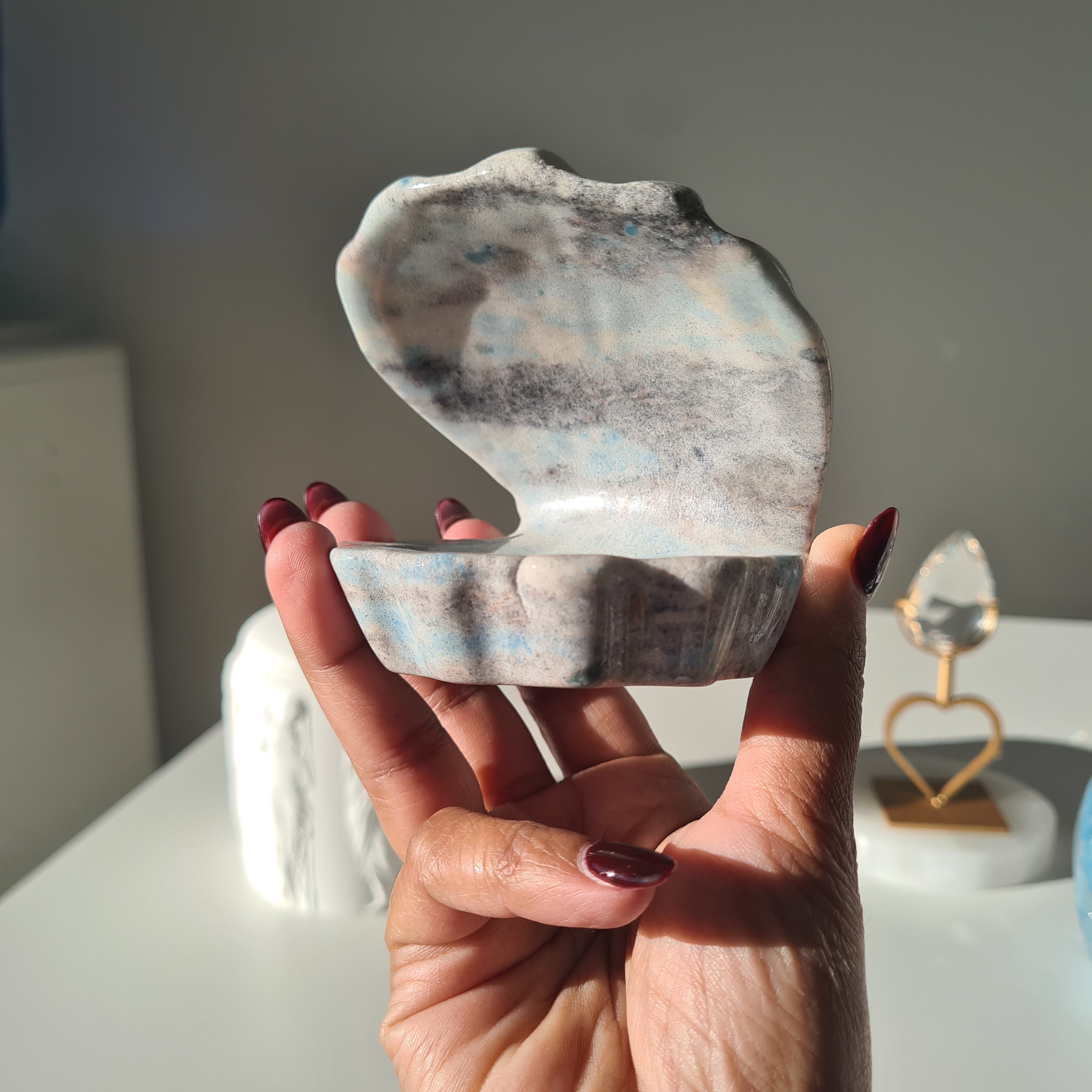 Mermaid Shell| Trolleite Crystal | 365 g