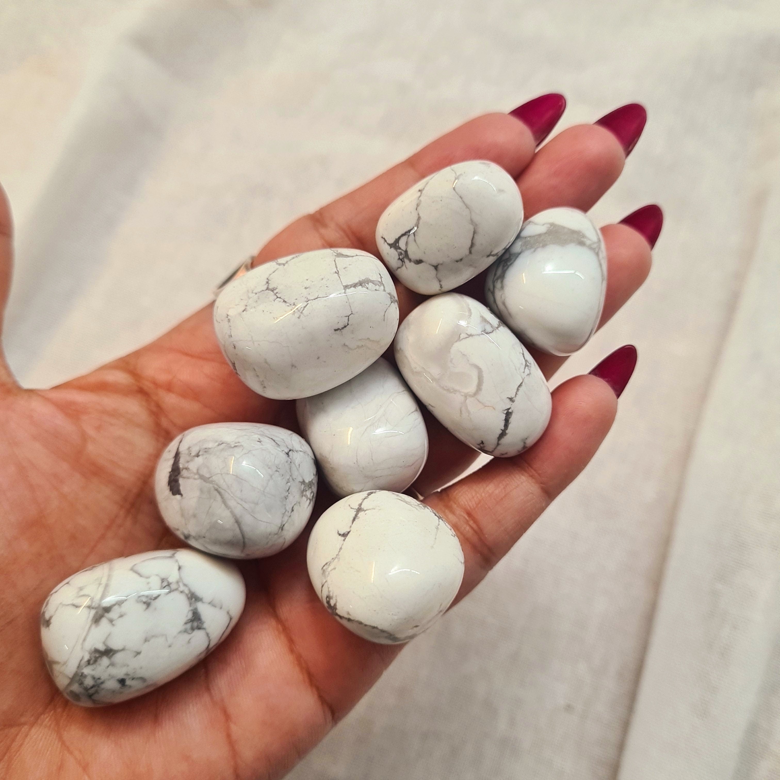 Howlite Tumble | 1 Piece | 2 cm