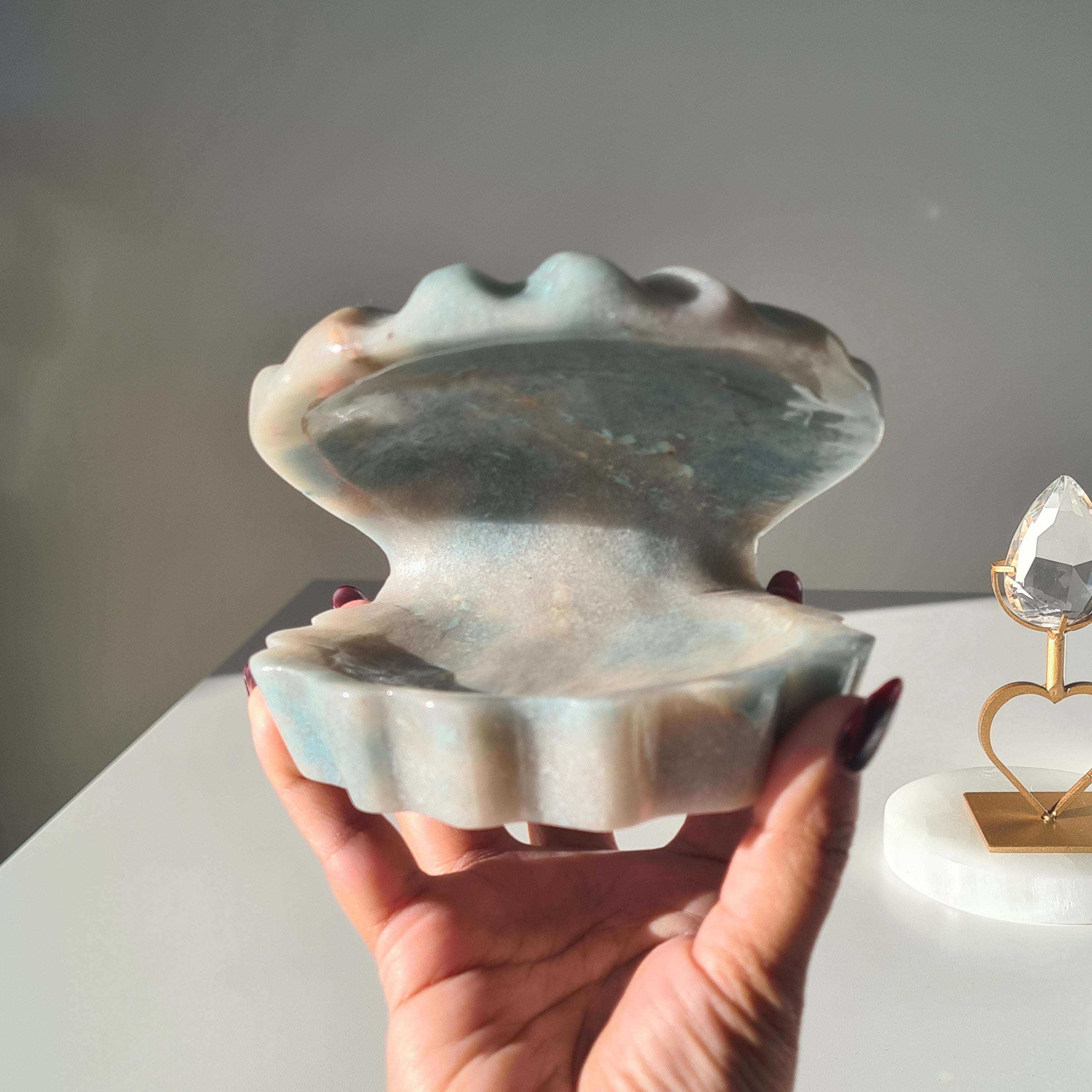 Mermaid Shell| Trolleite Crystal | 830 g