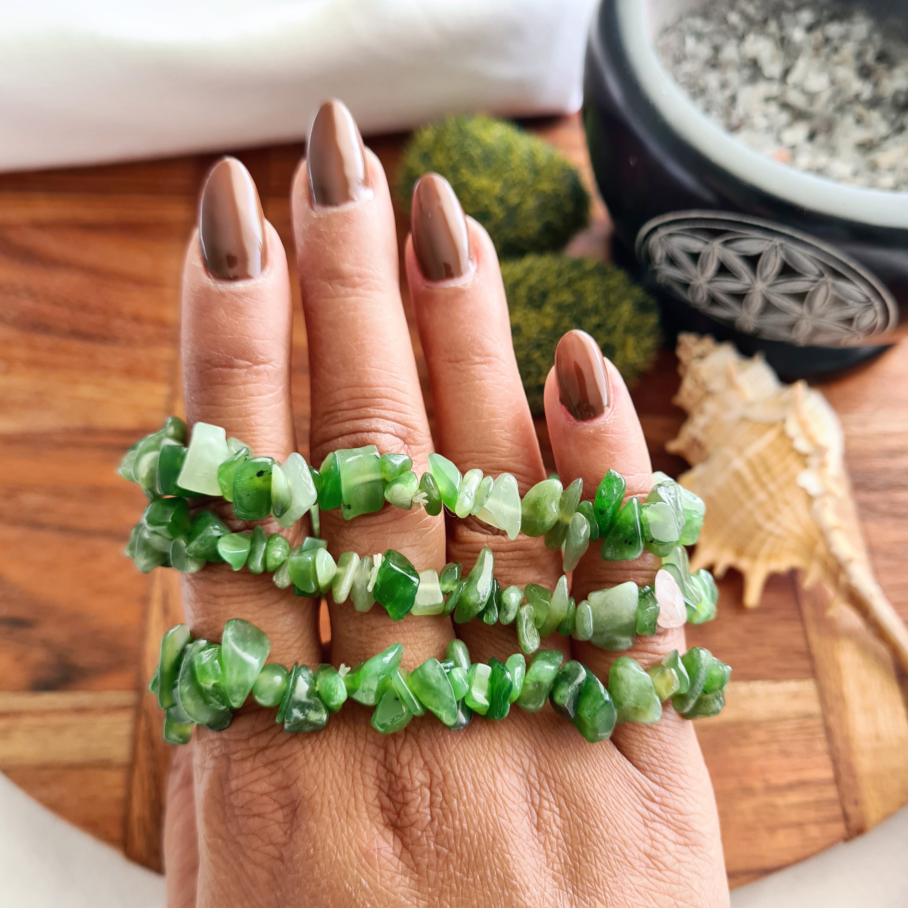 Jade Crystal Chips Bracelet | 1 Piece