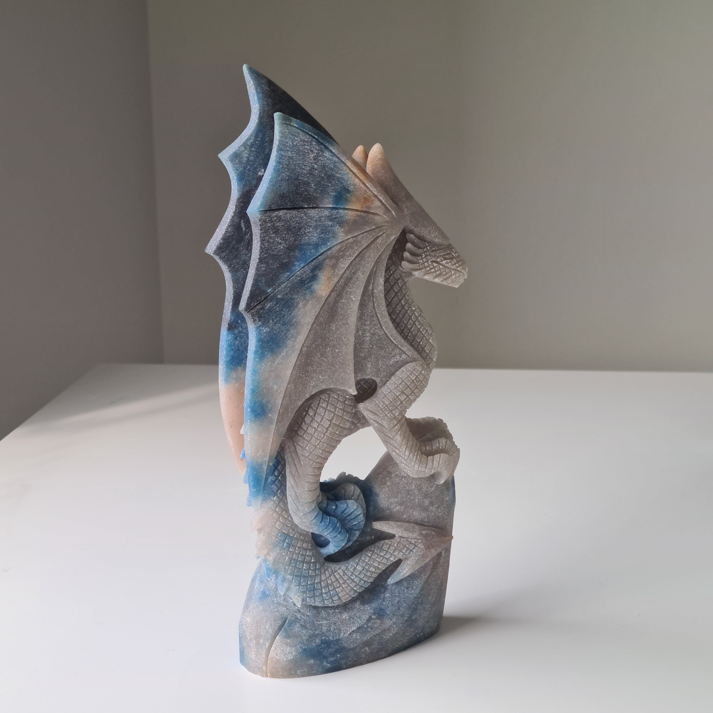 Trolleite Large Dragon | 24 cm tall | 1.39 kg | Handcarved