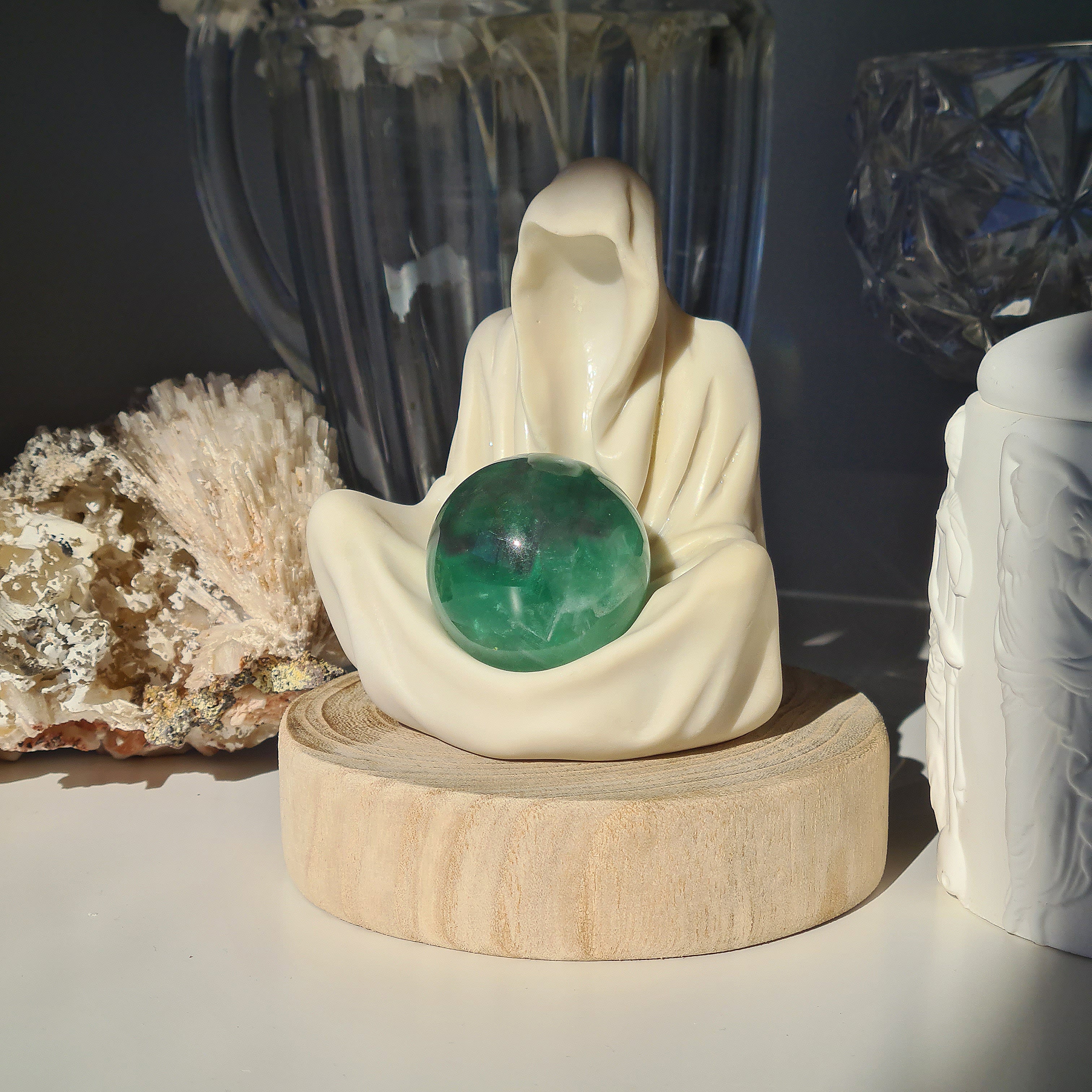 Gate Keeper with Fluorite Sphere