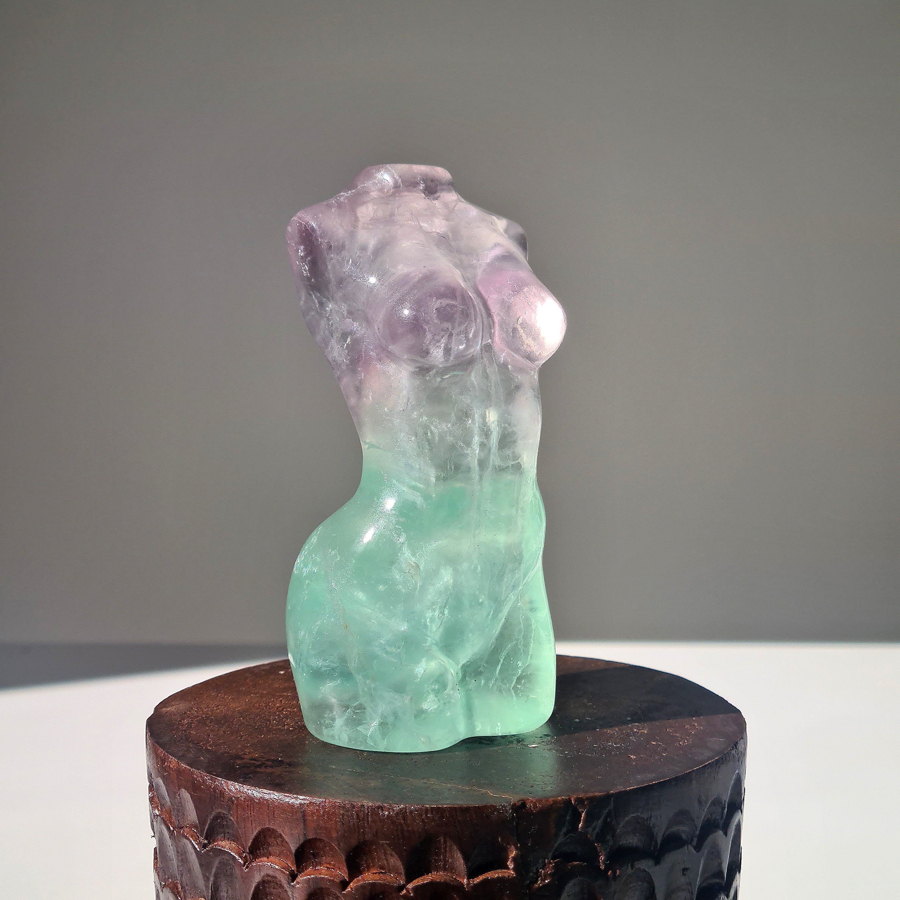 Fluorite Crystal Goddess | E | 350 g | Light apple green in naked eyes