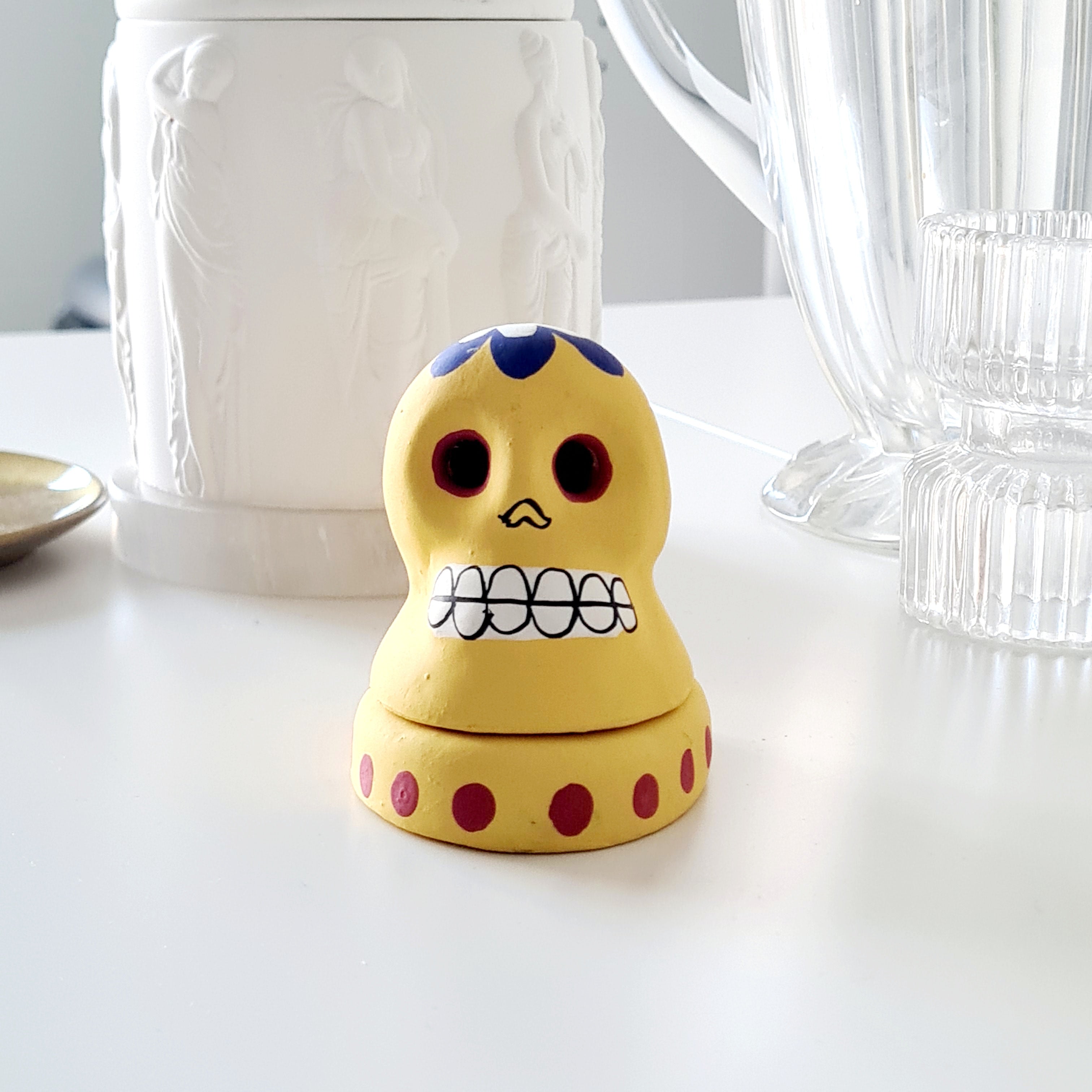 Terracotta Skull Incense Cone Burner – Yellow Floral Design (3cm x 7cm)
