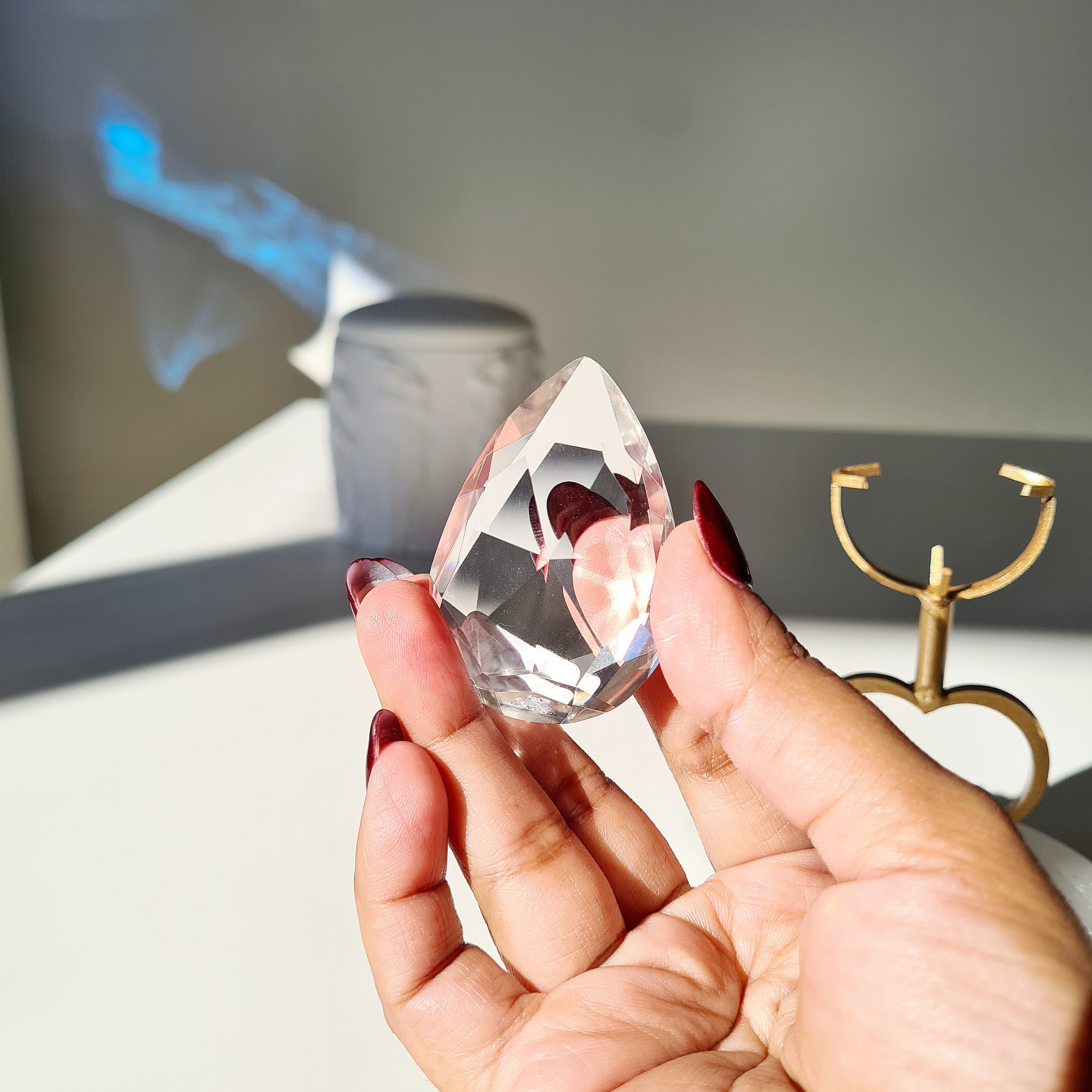 Heavenly Clear Quartz Faceted Gem | 12.1 cm including stand height