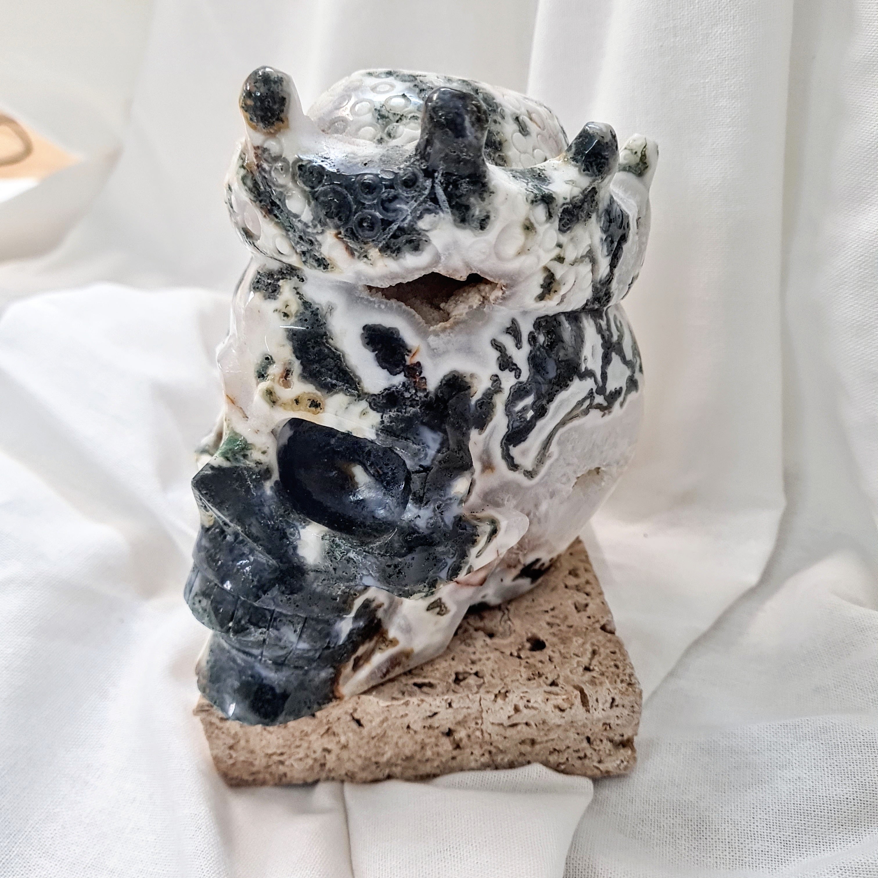 Moss Agate Skull | One of a kind