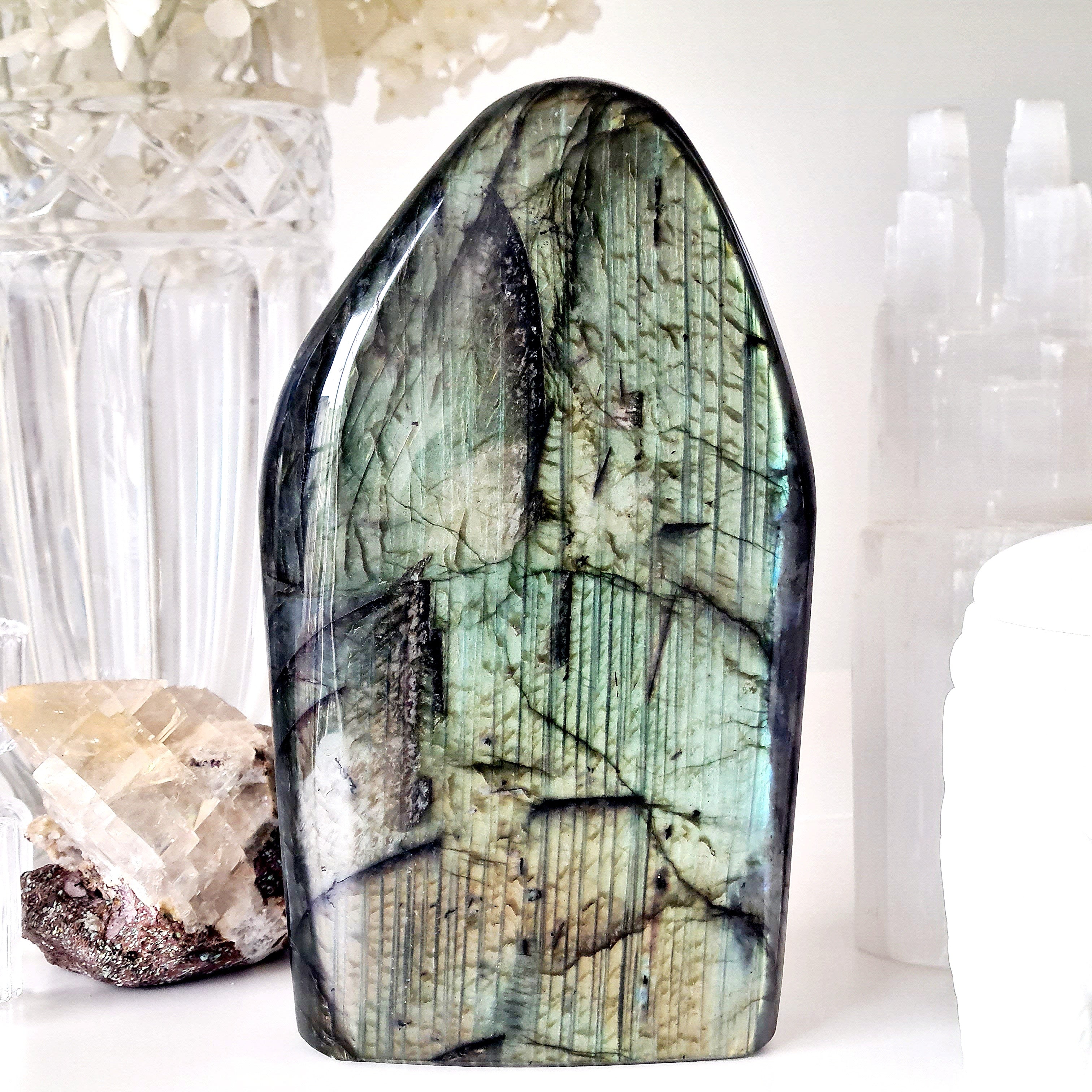 Labradorite Cathedral 🌈 | Insanely Beautiful | 2.2 kg