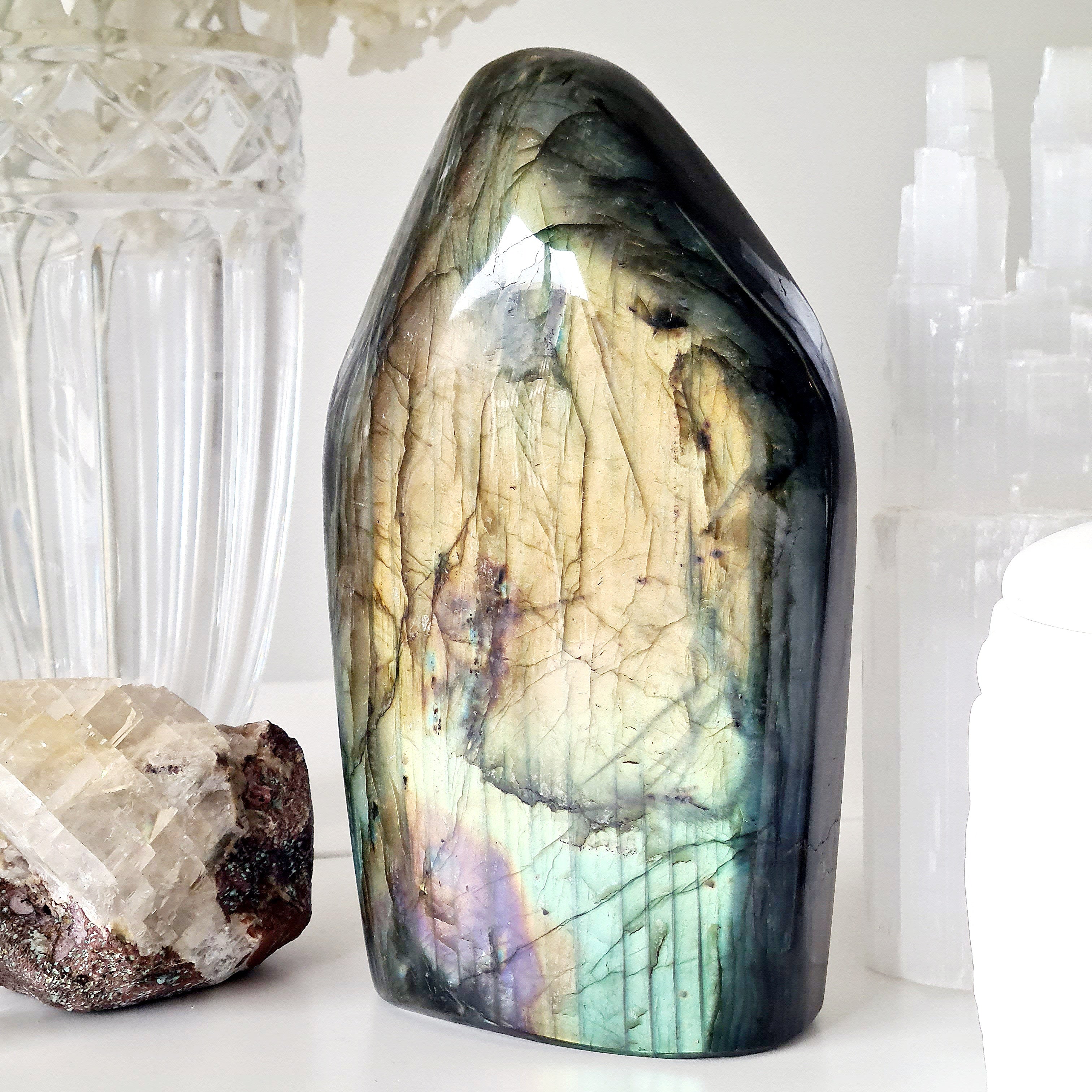 Labradorite Cathedral 🌈 | Insanely Beautiful | 2.2 kg