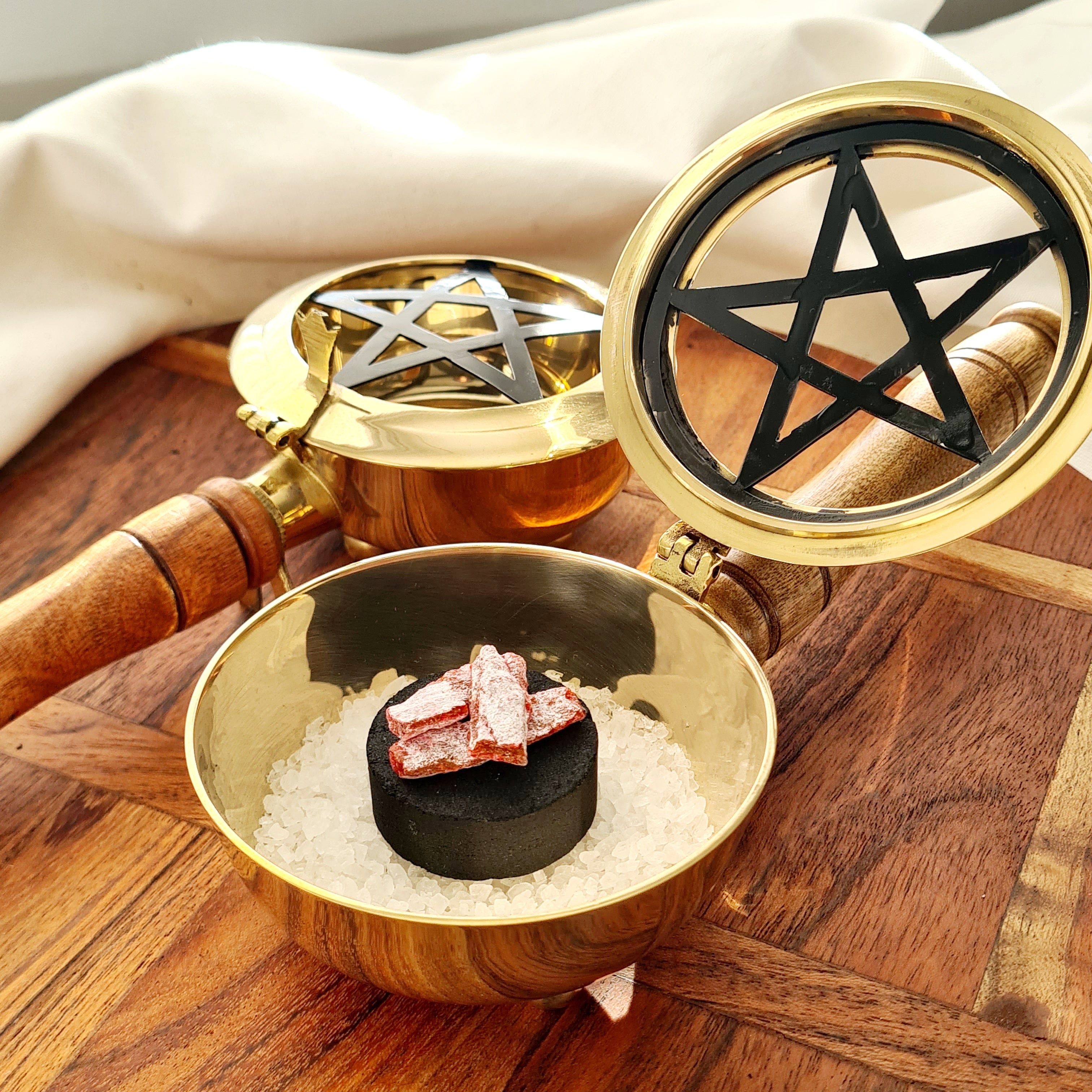 Burner with Wooden Handle | Pentacle Design