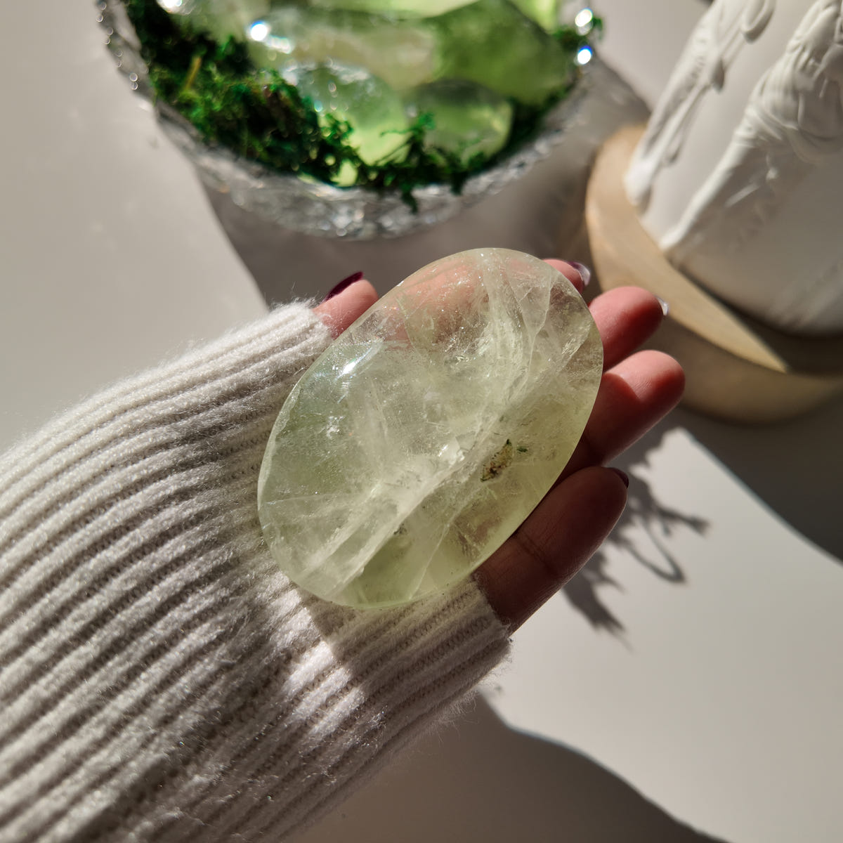 Green Fluorite Pocket Stone | F | 6.7 cm | Focus & Zen
