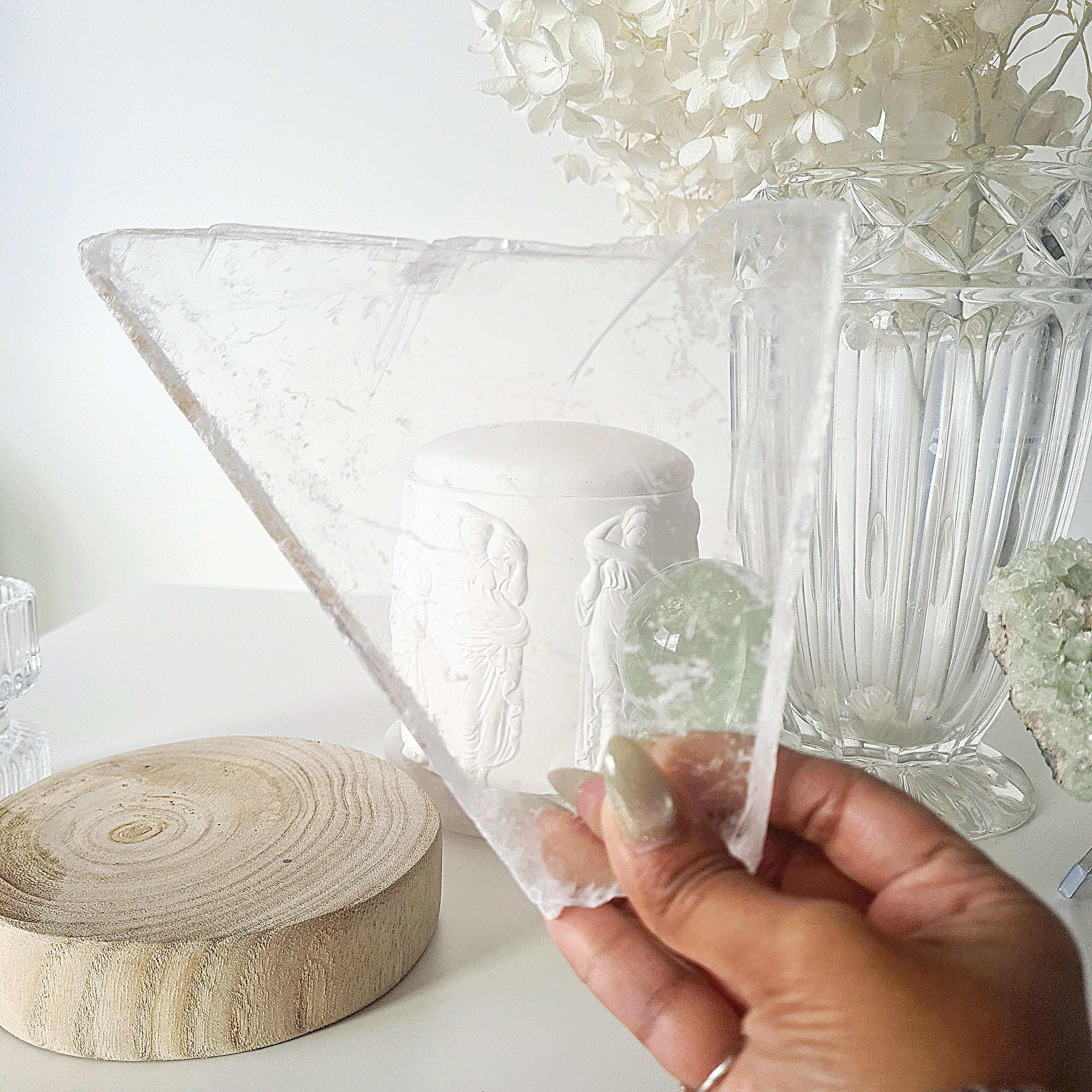 Pure Selenite with stand | From Utah |  201 g