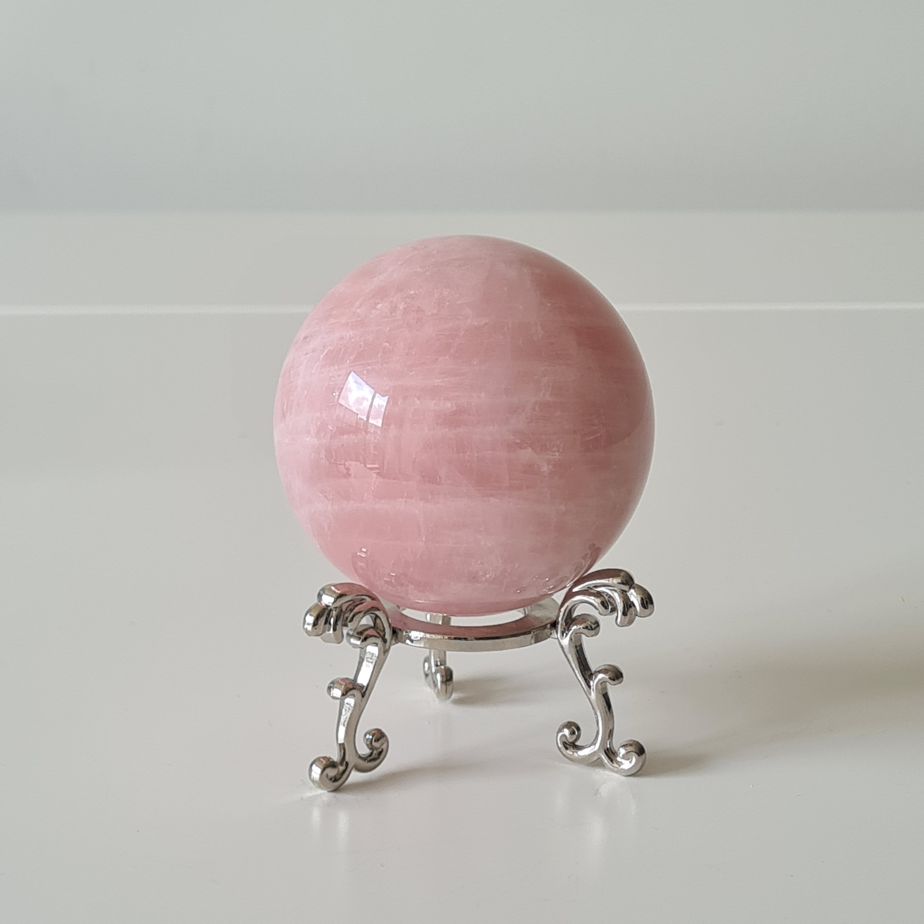 Rose Quartz Sphere | 574 g