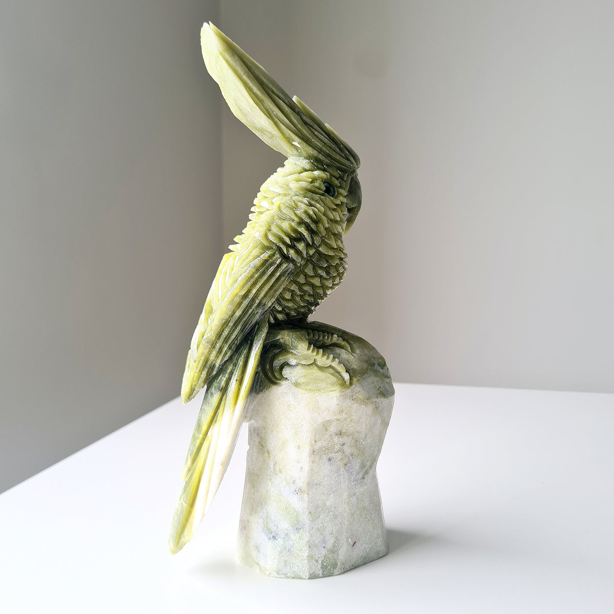 Jade Crystal Bird | 25 cm tall | Handcarved