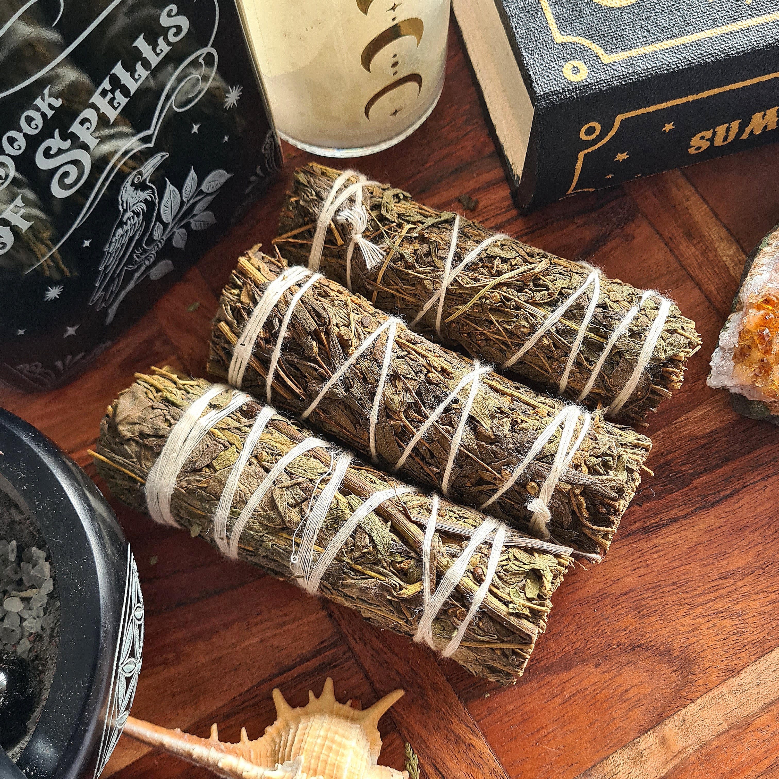 🌿 Mugwort Smudge Stick | Ritual Herb of Dreams & Intuition| 1 Pc