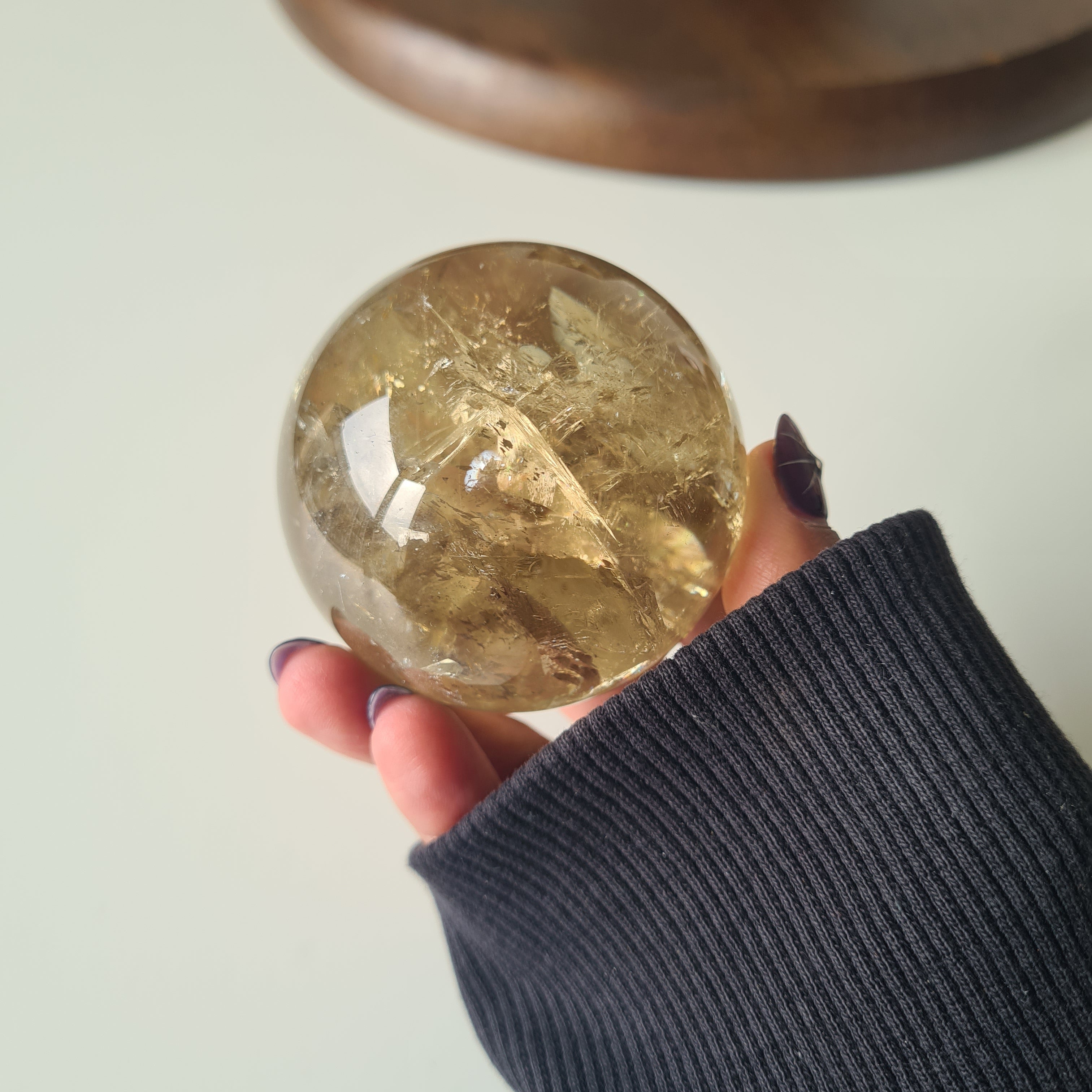Citrine Sphere | B | 260 g | 5.4 cm