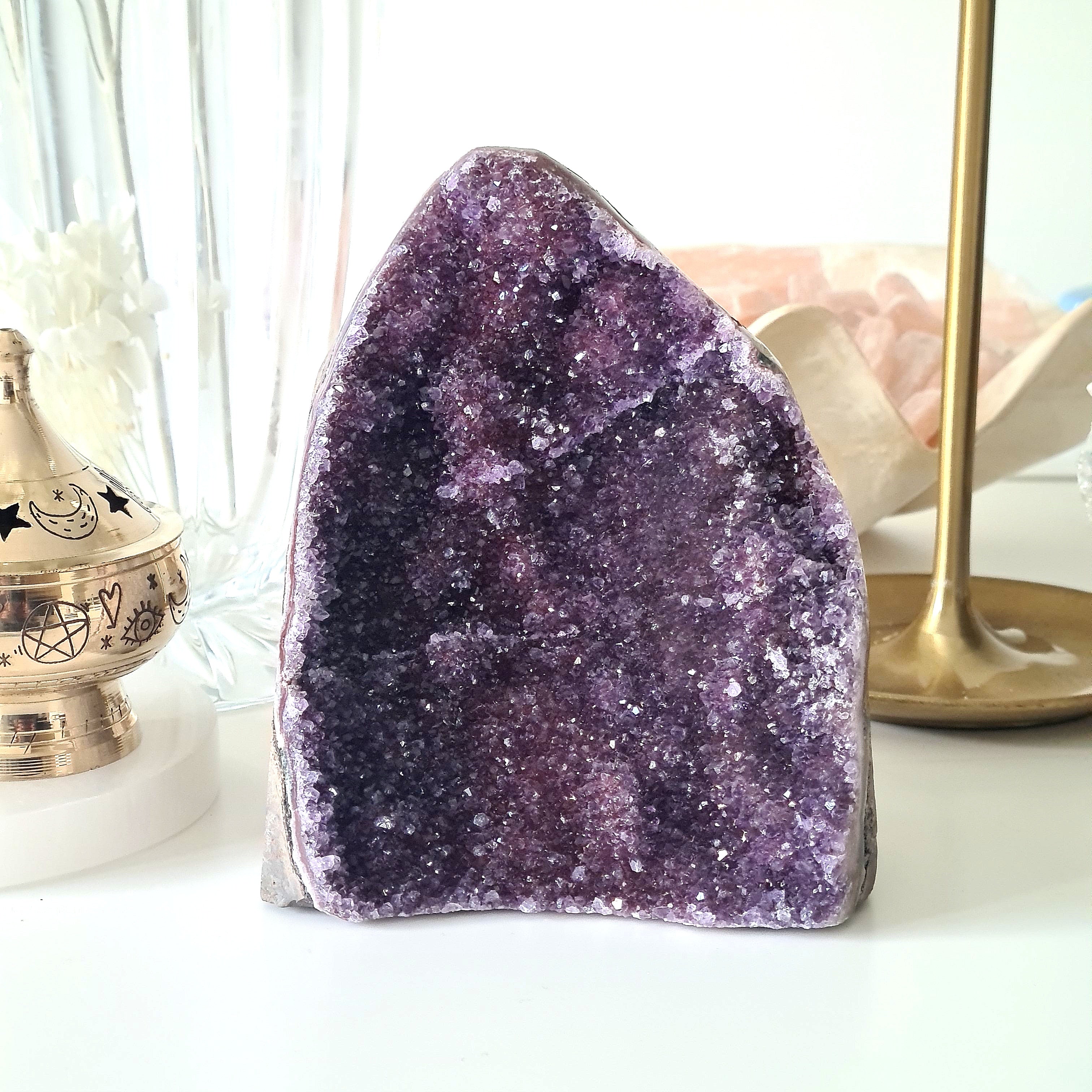 Amethyst | 1098g |13 cm