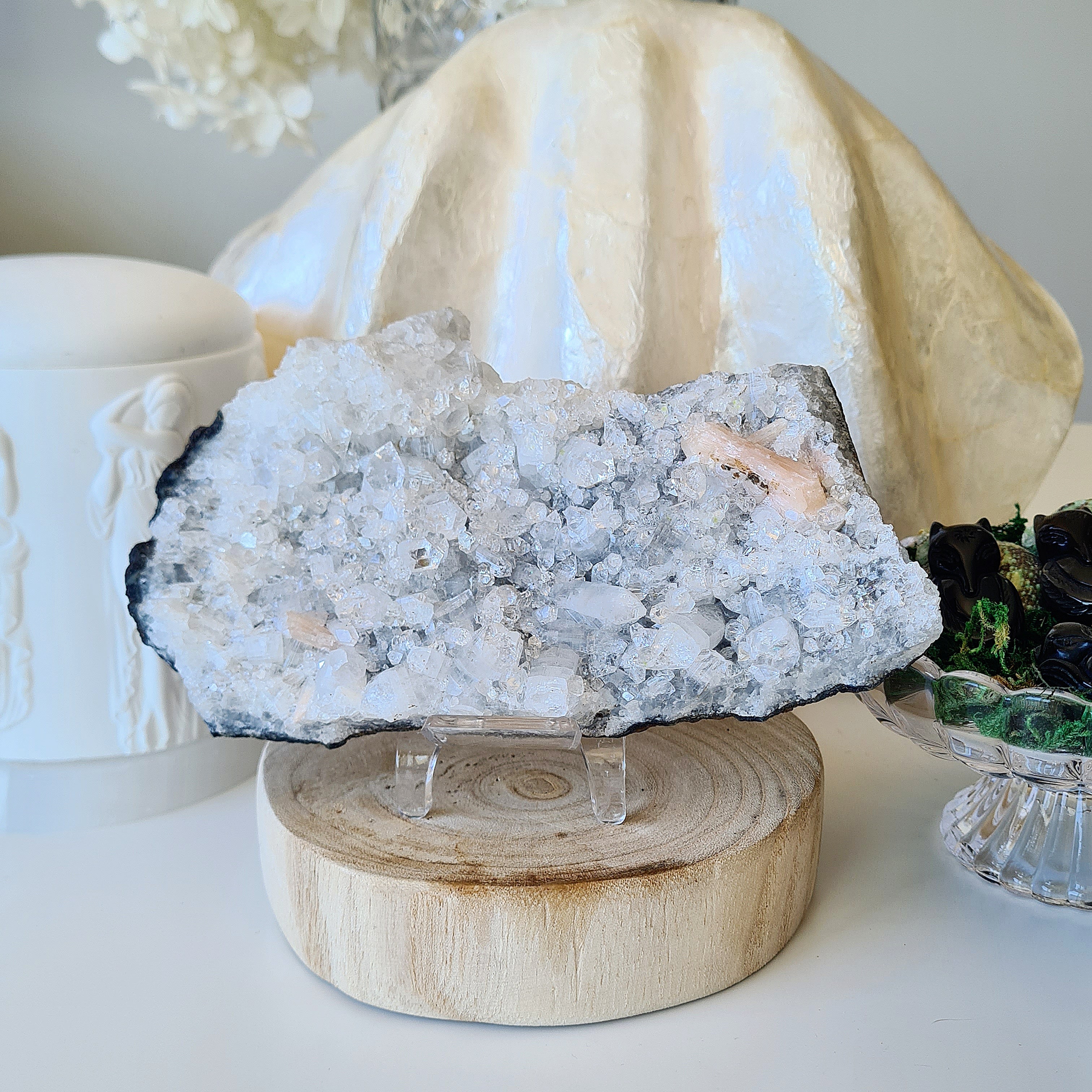 Apophyllite with Stilbite