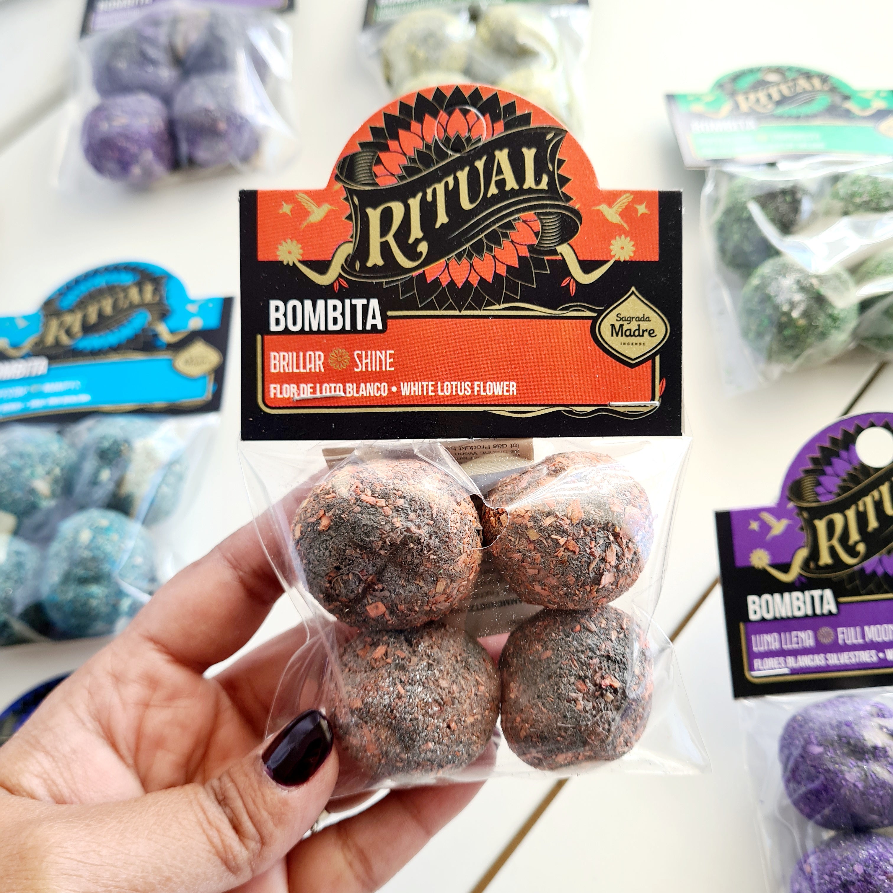 Ritual Bombita | Shine | White Lotus Flower | Pack of 4