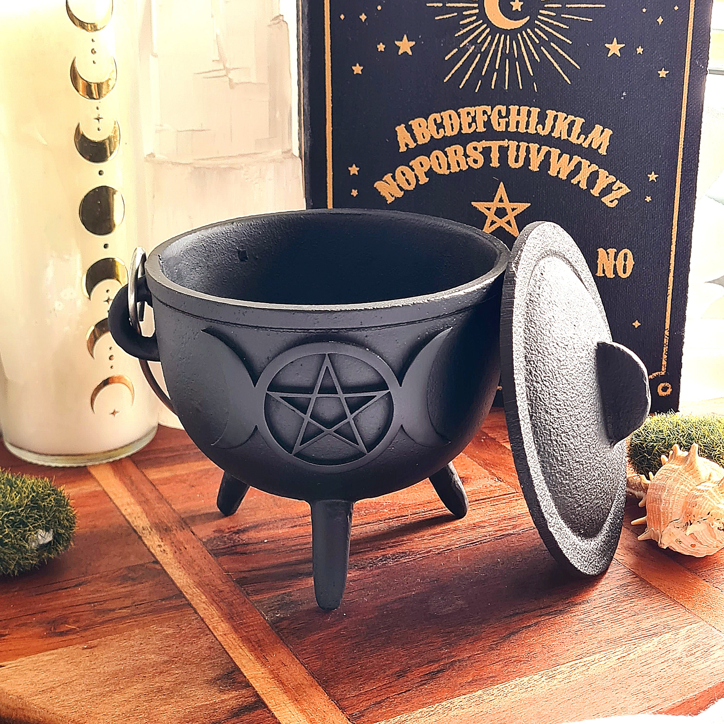 Cast Iron Ritual Cauldron | Triple Moon