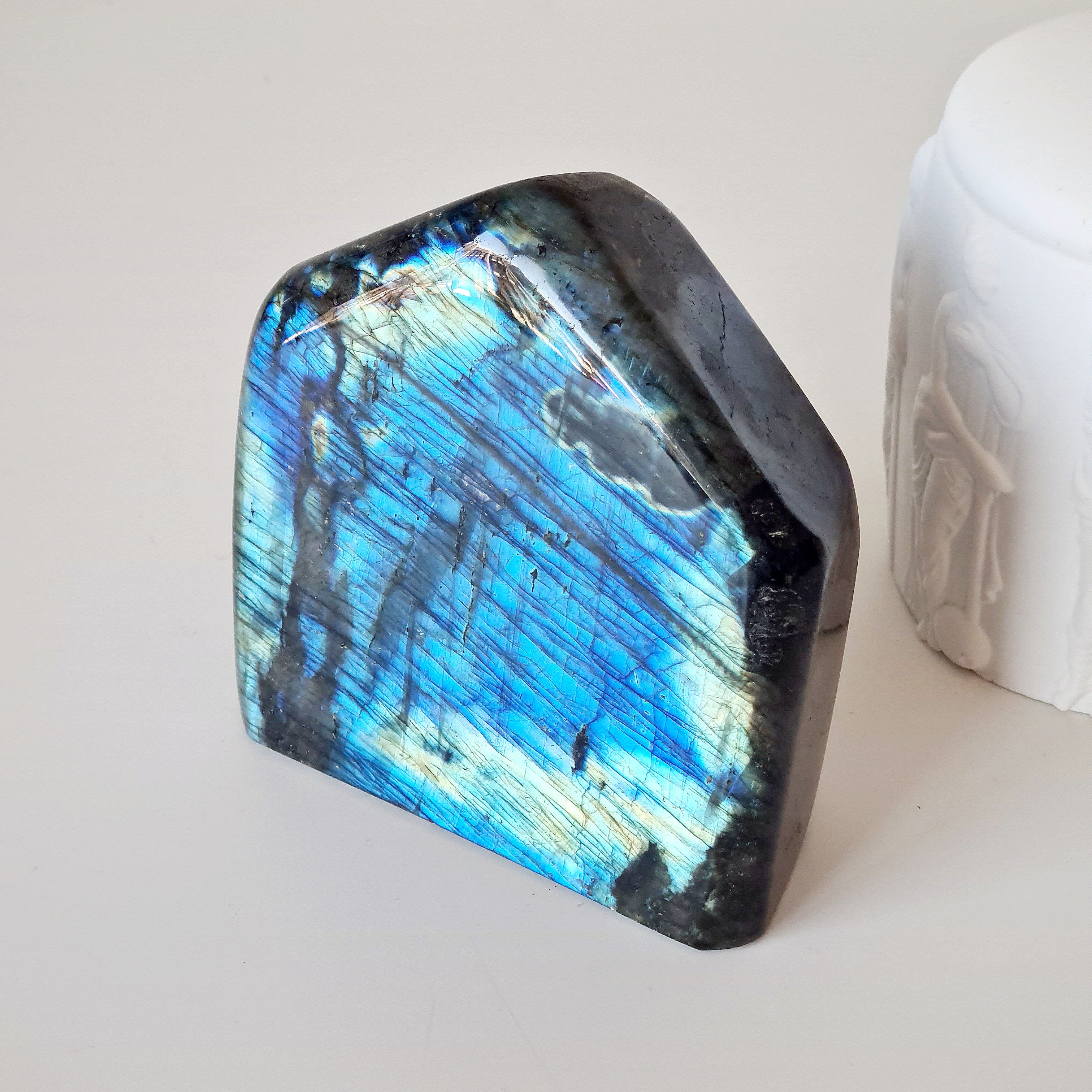 Labradorite | C | 1.3 kg
