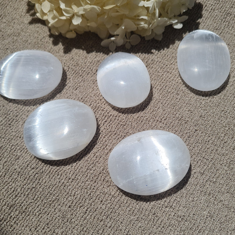 Selenite Palm Stone ~ Small size (Approx 3cm)