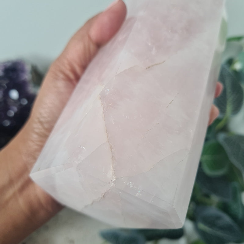 Rose Quartz Tower 18cm Tall