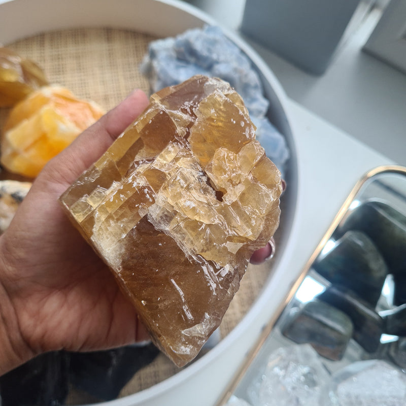 Honey calcite Large Raw