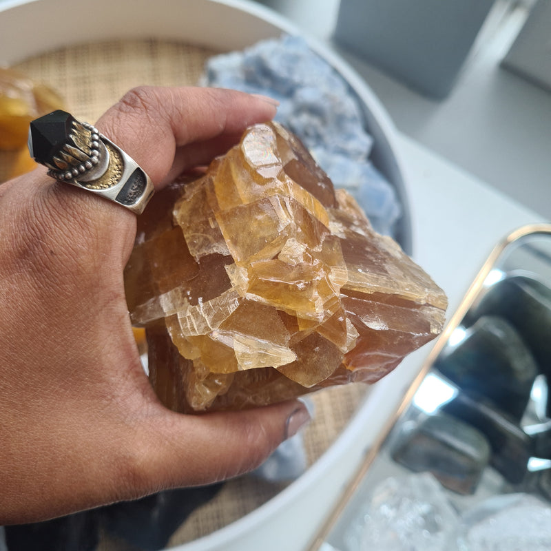 Honey calcite Large Raw