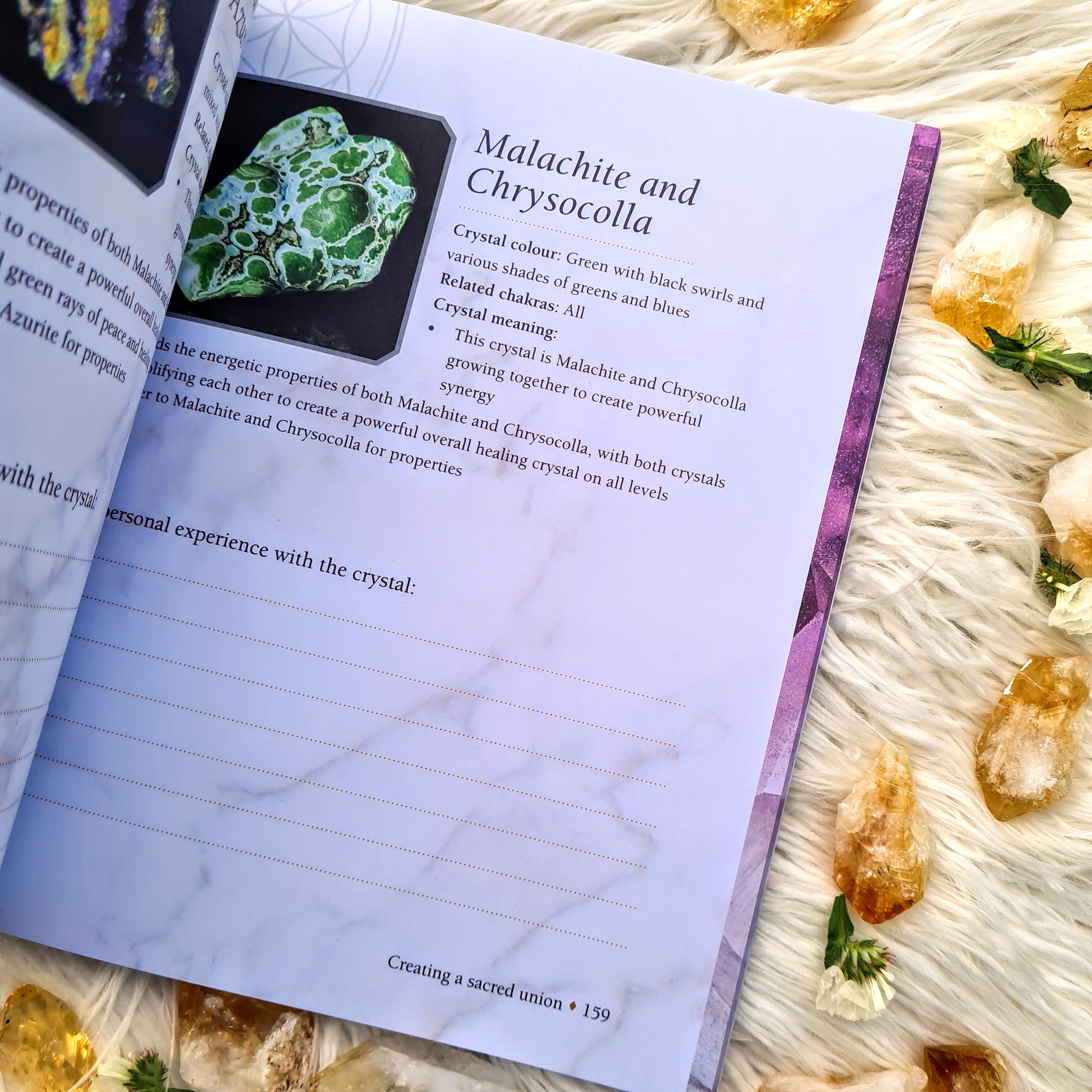 CRYSTALS BOOK UNDERSTAND AND CONNECT TO THE MEDICINE AND HEALING OF CRYSTALS