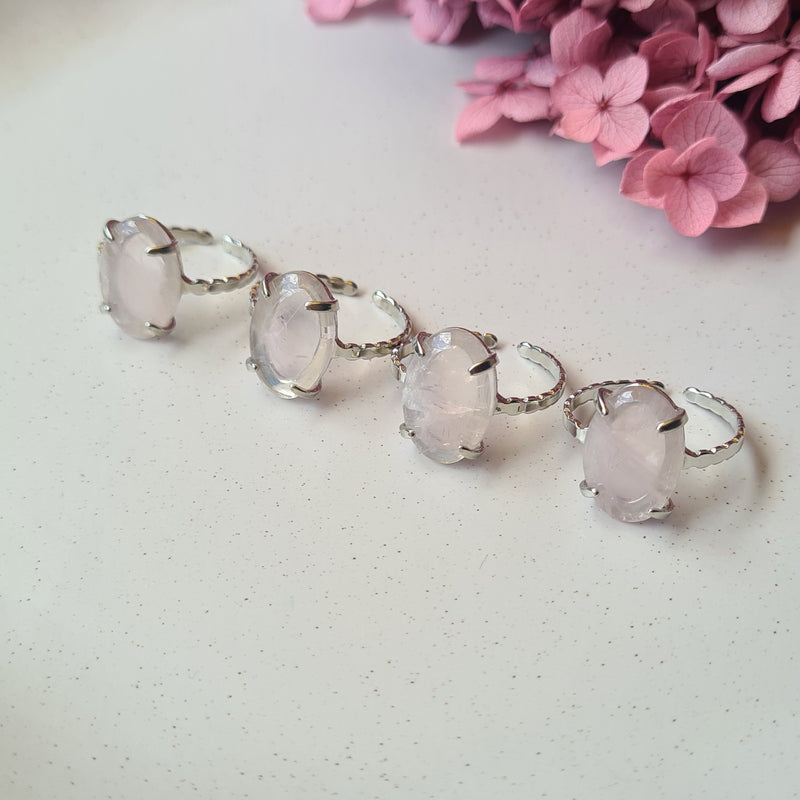 Rose quartz Oval Ring ~ Silver plated