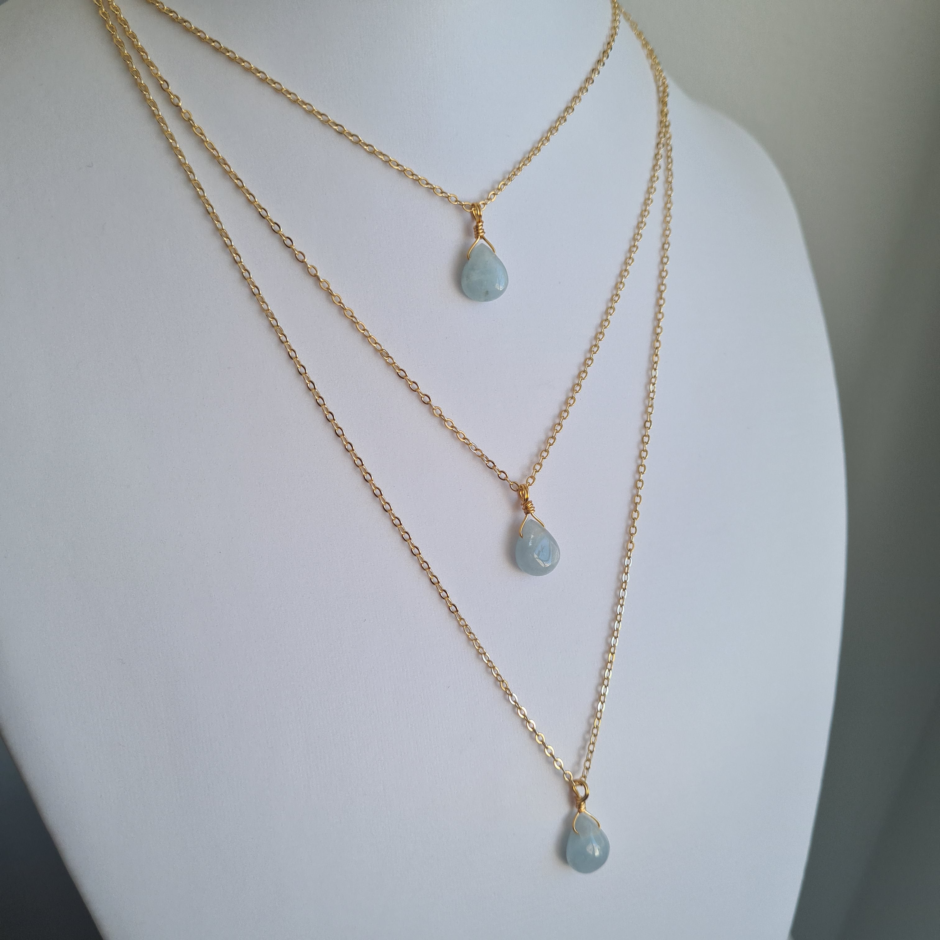 Aquamarine Necklace ~ Peaceful energy (Gold)