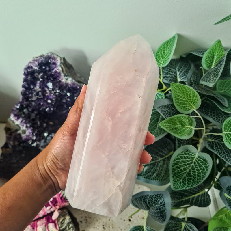 Rose Quartz Tower 18cm Tall