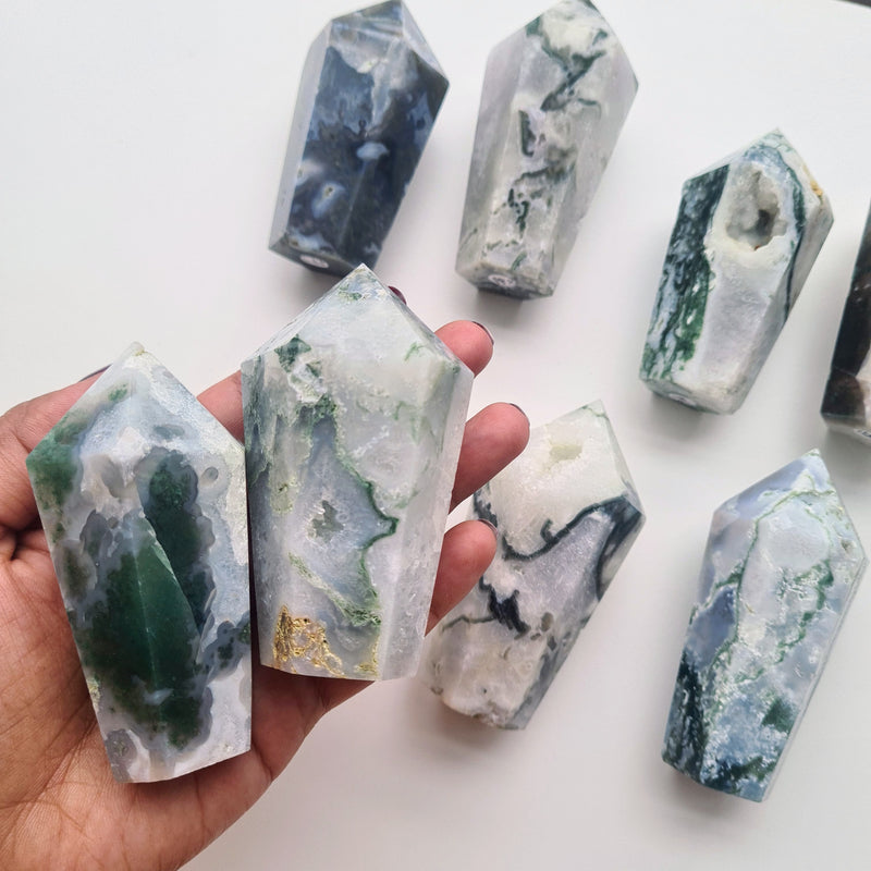 Moss Agate Hobbit House ~ Intutively picked