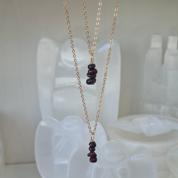 Garnet Necklace - Gold