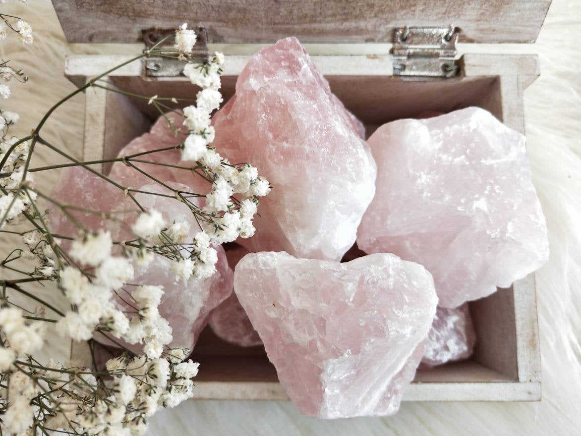 lucious Raw Rose Quartz